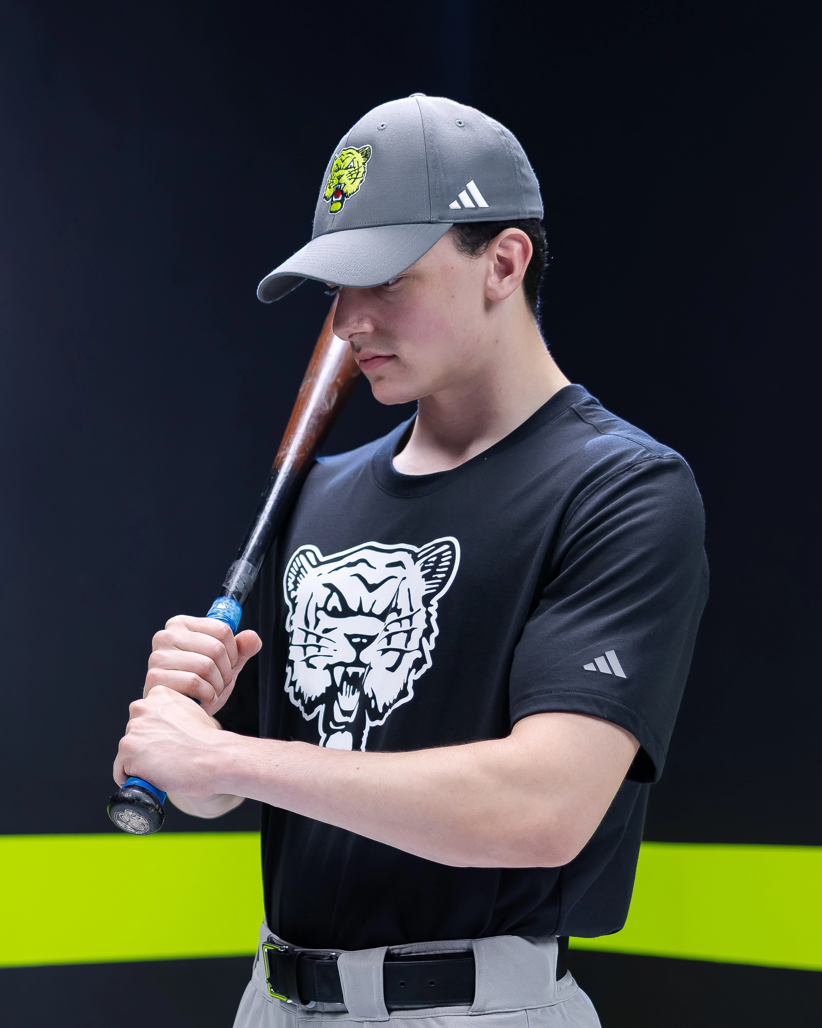 You’ll never strike out with custom Adidas baseball uniforms, jerseys & gear. 